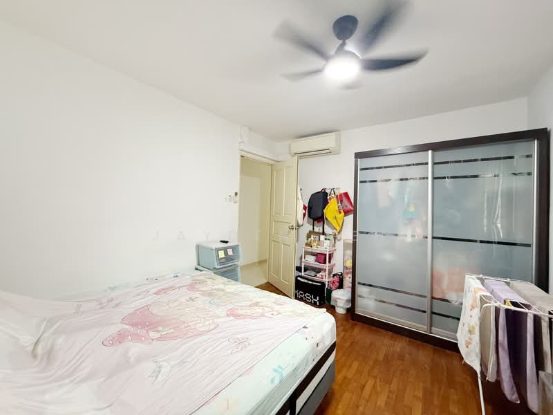 677A Jurong West Street 64, 677A Jurong West Street 64, 3 Bedrooms, 1,184 sqft, HDB Flat For Sale, by Jayden Peh, 500166481 - Bedroom - PropertyGuru.com.sg