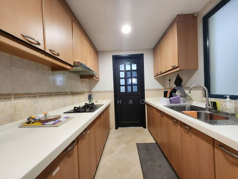 Westcove Condo, 12 West Coast Crescent, Room Rental, 170 sqft, Condominium For Rent, by Tay Shaoqi, 500166497 - Kitchen - PropertyGuru.com.sg