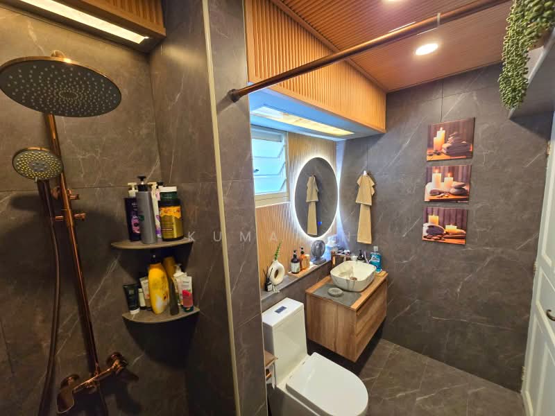 466A Spring Lodge, 466A Sembawang Drive, 3 Bedrooms, 1,184 sqft, HDB Flat For Sale, by Kumar N, 500166498 - Bathroom - PropertyGuru.com.sg