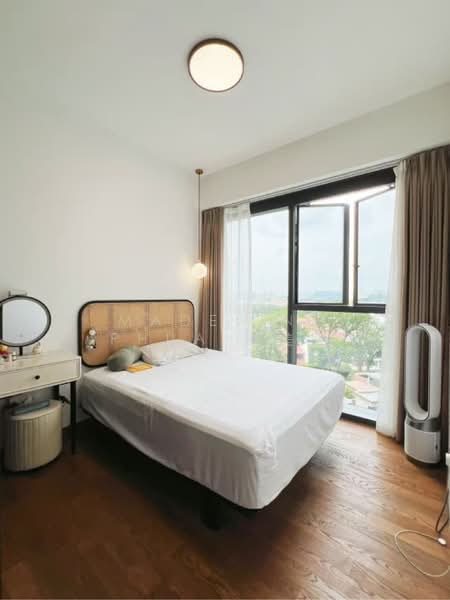 Parc Clematis, 8F Jalan Lempeng, 2 Bedrooms, 743 sqft, Condominium For Rent, by Madeline Phua 潘美珊, 500166506 - PropertyGuru.com.sg