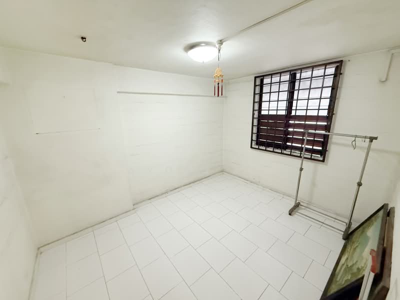 211 Boon Lay Place, 211 Boon Lay Place, 2 Bedrooms, 700 sqft, HDB Flat For Sale, by Jayden Peh, 500166519 - Room 1 - PropertyGuru.com.sg