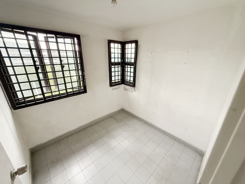 211 Boon Lay Place, 211 Boon Lay Place, 2 Bedrooms, 700 sqft, HDB Flat For Sale, by Jayden Peh, 500166519 - Utility Room - PropertyGuru.com.sg