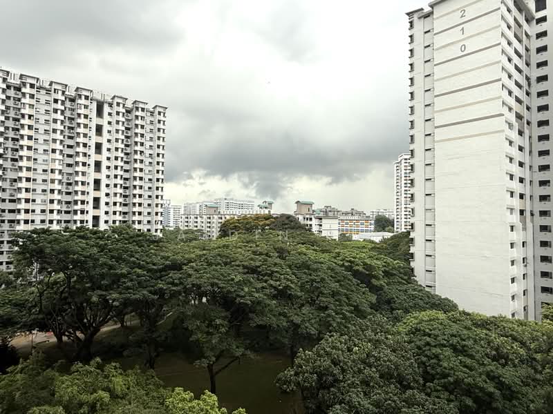 211 Boon Lay Place, 211 Boon Lay Place, 2 Bedrooms, 700 sqft, HDB Flat For Sale, by Jayden Peh, 500166519 - Exterior - PropertyGuru.com.sg