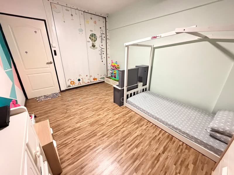 437 Jurong West Avenue 1, 437 Jurong West Avenue 1, 3 Bedrooms, 1,194 sqft, HDB Flat For Sale, by YAN BOYAN, 500166528 - PropertyGuru.com.sg
