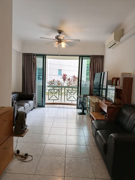 West Bay Condo, 50 West Coast Crescent, 3 Bedrooms, 1,141 sqft, Condominium For Sale, by Clare Lee, 500166535 - Living Room - PropertyGuru.com.sg