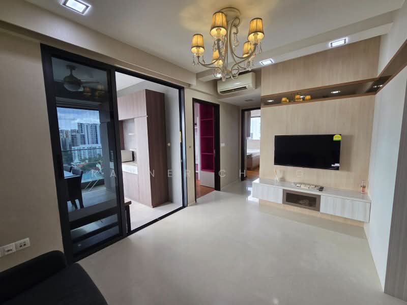 Regent Residences, 1091 Serangoon Road, 2 Bedrooms, 818 sqft, Condominium For Rent, by Rayner Cheng, 500166541 - Living Room - PropertyGuru.com.sg
