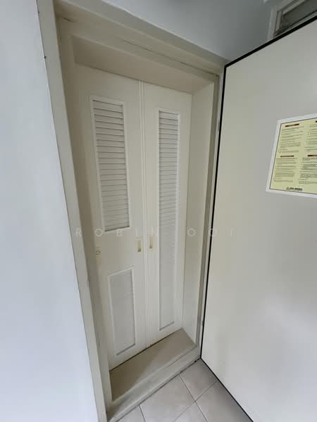 Rio Vista, 28 Upper Serangoon View, 2 Bedrooms, 1,066 sqft, Condominium For Rent, by Robin Ooi, 500166550 - Interior - PropertyGuru.com.sg