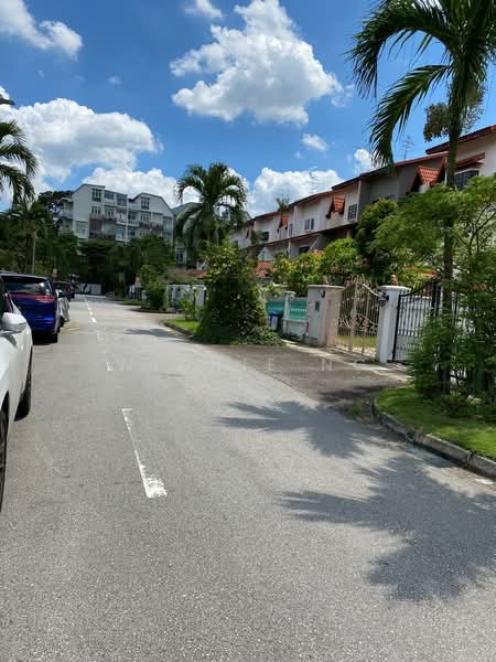 Chuan Walk/Serangoon Garden, , 5 Bedrooms, 3,013 sqft, Terraced House For Sale, by Winnie Ng, 500166559 - Exterior - PropertyGuru.com.sg