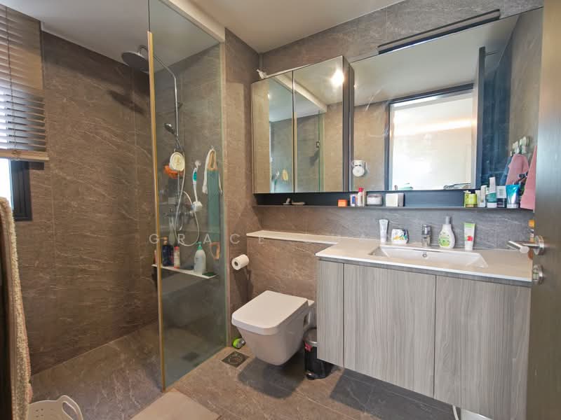 The Clement Canopy, 16 Clementi Avenue 1, 4 Bedrooms, 1,346 sqft, Condominium For Rent, by Grace Chan, 500166564 - Bathroom - PropertyGuru.com.sg