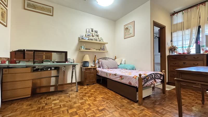Grande Vista, 2 Cactus Drive, 4 Bedrooms, 2,702 sqft, Condominium For Sale, by Robin Ooi, 500166576 - Bedroom - PropertyGuru.com.sg