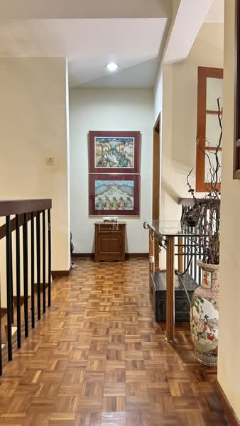 Grande Vista, 2 Cactus Drive, 4 Bedrooms, 2,702 sqft, Condominium For Sale, by Robin Ooi, 500166576 - Corridor - PropertyGuru.com.sg