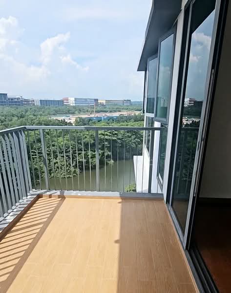 Kingsford Waterbay, 84 Upper Serangoon View, 4 Bedrooms, 1,216 sqft, Condominium For Rent, by Julia Pok, 500166585 - Balcony - PropertyGuru.com.sg