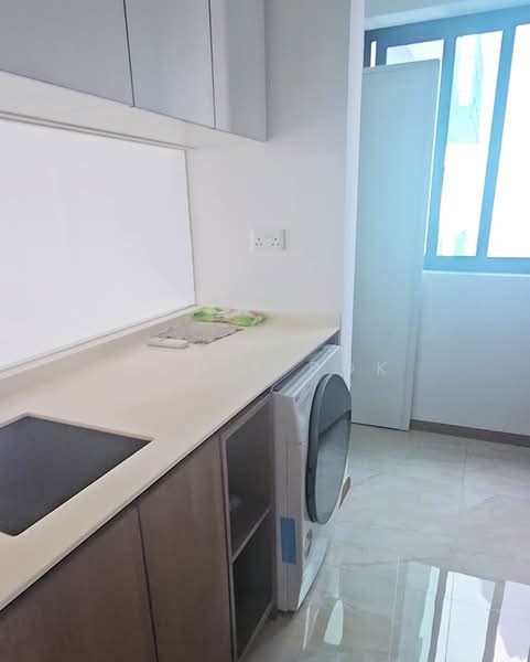 Kingsford Waterbay, 84 Upper Serangoon View, 4 Bedrooms, 1,216 sqft, Condominium For Rent, by Julia Pok, 500166585 - PropertyGuru.com.sg