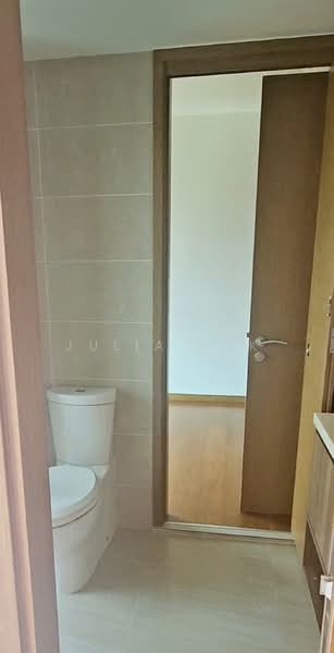 Kingsford Waterbay, 84 Upper Serangoon View, 4 Bedrooms, 1,216 sqft, Condominium For Rent, by Julia Pok, 500166585 - PropertyGuru.com.sg