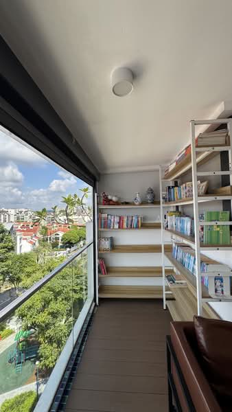 One Robey, 1 Robey Crescent, 3 Bedrooms, 1,206 sqft, Condominium For Sale, by Alvin Tay, 500166596 - Balcony - PropertyGuru.com.sg