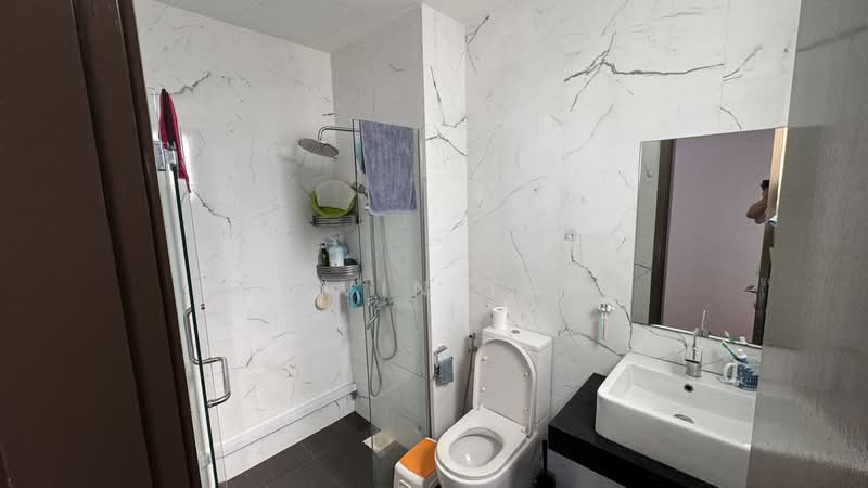 One Robey, 1 Robey Crescent, 3 Bedrooms, 1,206 sqft, Condominium For Sale, by Alvin Tay, 500166596 - Bathroom - PropertyGuru.com.sg