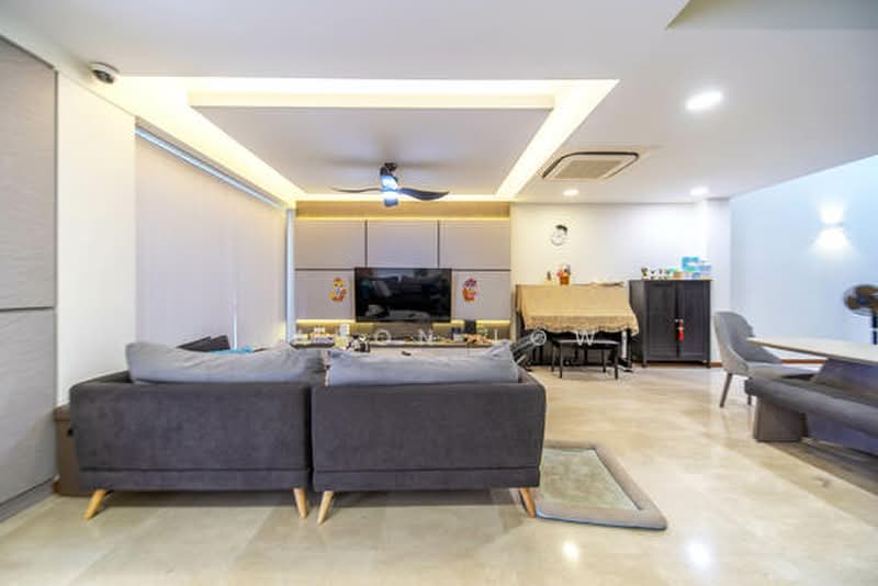 Goldenhill Villas, Golden Drive, 5 Bedrooms, 3,600 sqft, Terraced House For Rent, by Jason Low, 500166602 - Living Room - PropertyGuru.com.sg