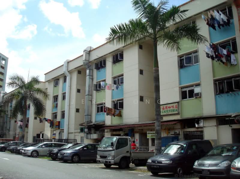 Blk 261 Yishun Street 22, , 700 sqft, Shop / Shophouse For Rent, by Jerry Ong, 500166603 - Exterior - CommercialGuru.com.sg