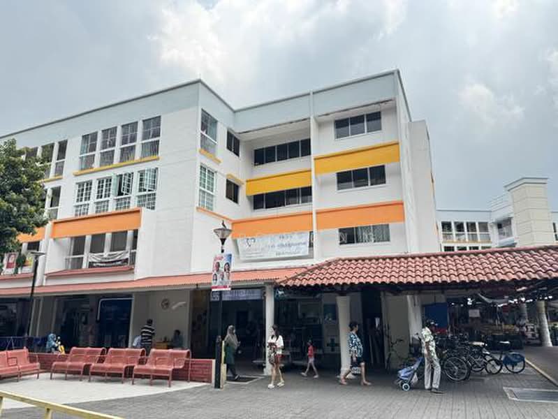 Blk 261 Yishun Street 22, , 700 sqft, Shop / Shophouse For Rent, by Jerry Ong, 500166603 - Exterior - CommercialGuru.com.sg