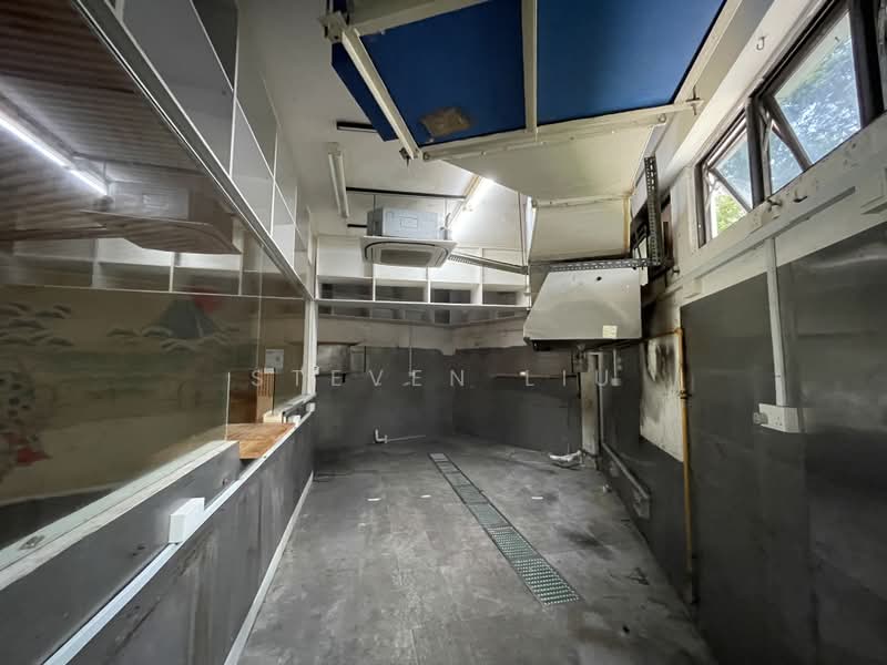 Blk 530 Ang Mo Kio Ave 10, Ang Mo Kio Ave 10, 1,281 sqft, Food & Beverage For Rent, by Steven Liu, 500166605 - Interior - CommercialGuru.com.sg