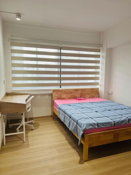 Lucky Plaza, 304 Orchard Road, Room Rental, 120 sqft, Apartment For Rent, by Shaun How, 500166616 - Bedroom - PropertyGuru.com.sg