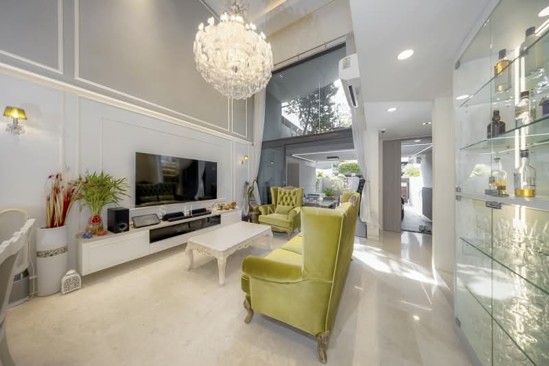 Nim Collection, Nim Terrace, 5 Bedrooms, 4,294 sqft, Terraced House For Sale, by Shawn Yap, 500166617 - Living Room - PropertyGuru.com.sg