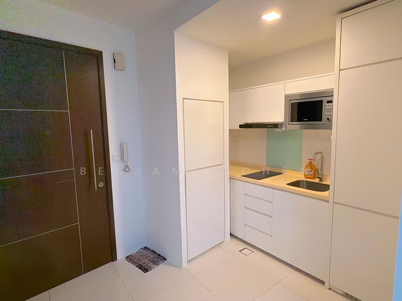 Siglap V, 2 First Street, 1 Bedroom, 452 sqft, Condominium For Rent, by Benjamin Chew, 500166623 - Kitchen - PropertyGuru.com.sg