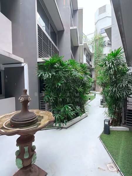 Siglap V, 2 First Street, 1 Bedroom, 452 sqft, Condominium For Rent, by Benjamin Chew, 500166623 - Exterior - PropertyGuru.com.sg