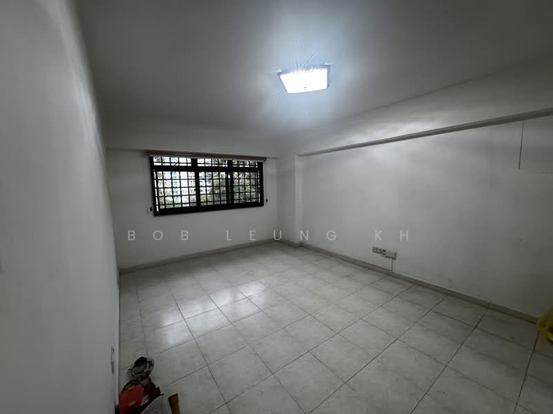 529 Woodlands Drive 14, 529 Woodlands Drive 14, 3 Bedrooms, 1,356 sqft, HDB Flat For Sale, by Bob Leung KH, 500166634 - PropertyGuru.com.sg