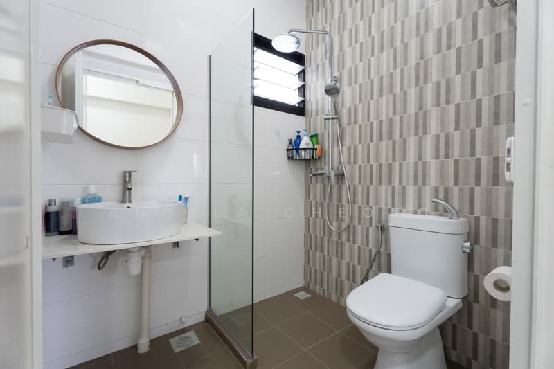 609C Tampines North Drive 1, 609C Tampines North Drive 1, 2 Bedrooms, 732 sqft, HDB Flat For Sale, by Angela Cheong, 500166635 - Bathroom - PropertyGuru.com.sg