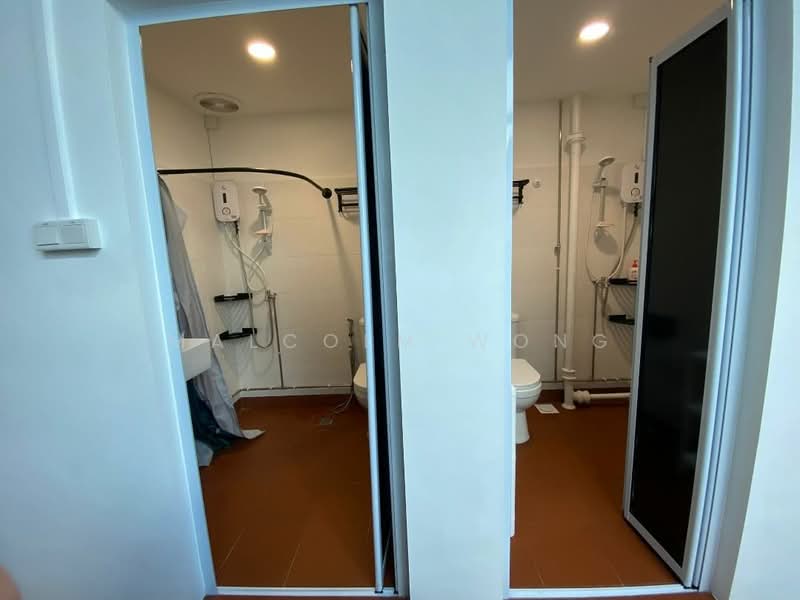 486 Sims Avenue, , Room Rental, 130 sqft, Shophouse For Rent, by Malcolm Wong, 500166640 - Bathroom - PropertyGuru.com.sg