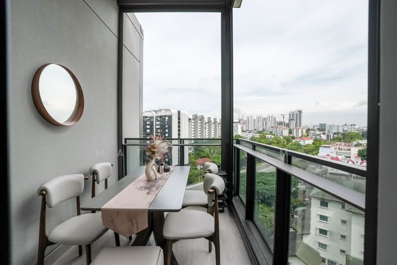 Leedon Green, 32 Leedon Heights, 2 Bedrooms, 786 sqft, Condominium For Sale, by Matthew Lam, 500166644 - Balcony - PropertyGuru.com.sg
