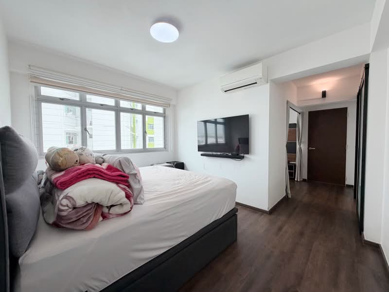 807A Chai Chee Road, 807A Chai Chee Road, 3 Bedrooms, 1,001 sqft, HDB Flat For Sale, by Jax Lim, 500166645 - Master Bedroom - PropertyGuru.com.sg