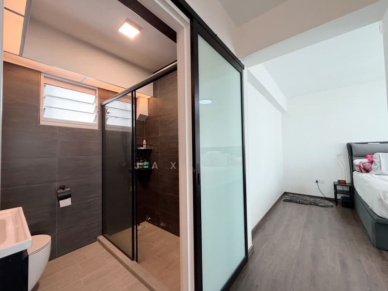 807A Chai Chee Road, 807A Chai Chee Road, 3 Bedrooms, 1,001 sqft, HDB Flat For Sale, by Jax Lim, 500166645 - Master Bedroom - PropertyGuru.com.sg