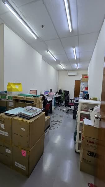 Enterprise Hub, 48 Toh Guan Road East, 1,991 sqft, Factory / Workshop (B2) For Sale, by Madelene Low Chor Li, 500166646 - Interior - CommercialGuru.com.sg