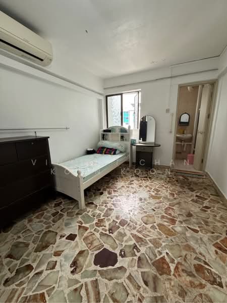 130 Bedok North Street 2, 130 Bedok North Street 2, Bedok / Upper East Coast, 3 Bedrooms, 990 sqft, HDB Flat For Sale, by Vincent Chan Koon Koon, 500166647 - PropertyGuru.com.sg