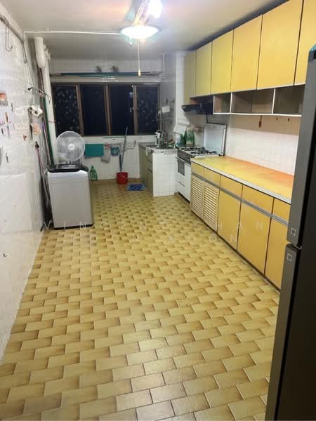 130 Bedok North Street 2, 130 Bedok North Street 2, Bedok / Upper East Coast, 3 Bedrooms, 990 sqft, HDB Flat For Sale, by Vincent Chan Koon Koon, 500166647 - PropertyGuru.com.sg