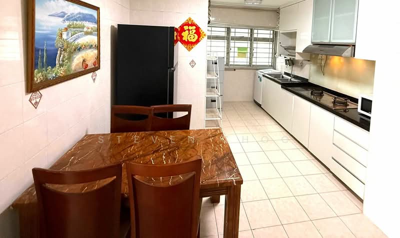 48 Strathmore Avenue, 48 Strathmore Avenue, 3 Bedrooms, 915 sqft, HDB Flat For Rent, by Steven Choo, 500166650 - Kitchen - PropertyGuru.com.sg