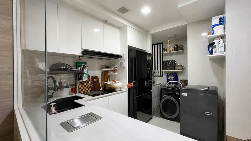 The Lakefront Residences, 42 Lakeside Drive, 3 Bedrooms, 1,033 sqft, Condominium For Sale, by Felecia Cheong, 500166662 - Kitchen - PropertyGuru.com.sg