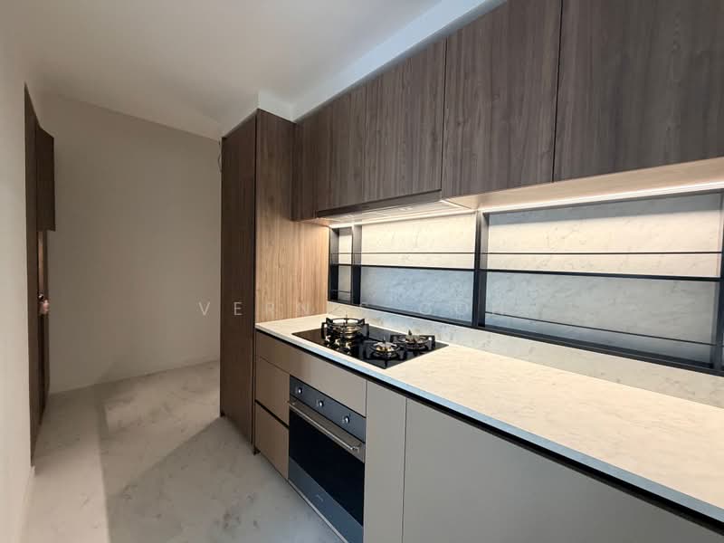 Sceneca Residence, Tanah Merah Kechil Link, 3 Bedrooms, 904 sqft, Condominium For Sale, by Vernis Goh, 500166670 - Kitchen - PropertyGuru.com.sg