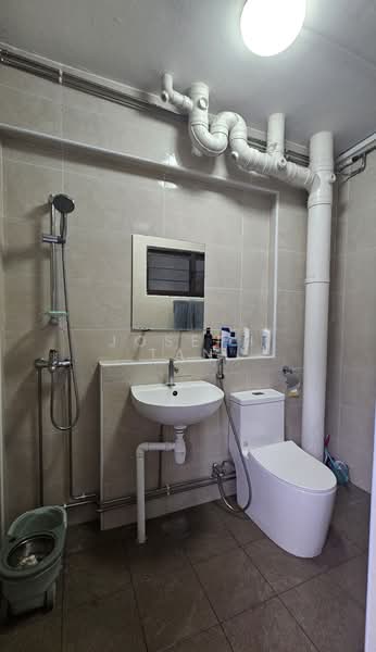 701 Woodlands Drive 40, 701 Woodlands Drive 40, 3 Bedrooms, 1,097 sqft, HDB Flat For Sale, by Joseph Tan, 500166671 - Bathroom - PropertyGuru.com.sg