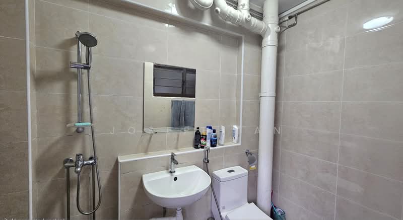 701 Woodlands Drive 40, 701 Woodlands Drive 40, 3 Bedrooms, 1,097 sqft, HDB Flat For Sale, by Joseph Tan, 500166671 - Bathroom - PropertyGuru.com.sg