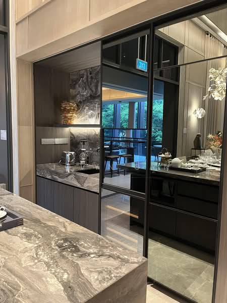 The Continuum, 1-8 Thiam Siew Avenue, 5 Bedrooms, 1,905 sqft, Condominium For Sale, by Jovyn Gan, 500166675 - Kitchen - PropertyGuru.com.sg
