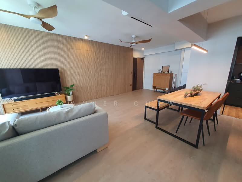 420B Northshore Drive, 420B Northshore Drive, 3 Bedrooms, 1,012 sqft, HDB Flat For Sale, by Javier Chew, 500166678 - Living Room - PropertyGuru.com.sg