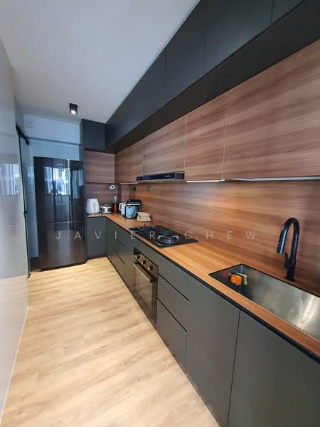 420B Northshore Drive, 420B Northshore Drive, 3 Bedrooms, 1,012 sqft, HDB Flat For Sale, by Javier Chew, 500166678 - Kitchen - PropertyGuru.com.sg