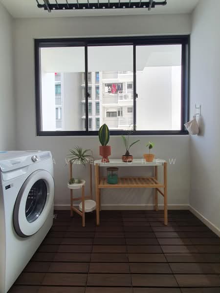 420B Northshore Drive, 420B Northshore Drive, 3 Bedrooms, 1,012 sqft, HDB Flat For Sale, by Javier Chew, 500166678 - Balcony - PropertyGuru.com.sg