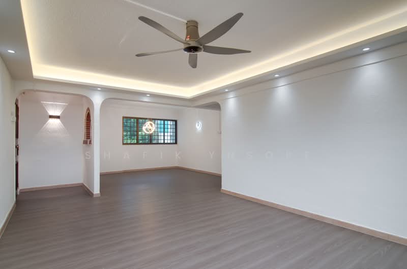123 Marsiling Rise, 123 Marsiling Rise, 3 Bedrooms, 1,302 sqft, HDB Flat For Rent, by Shafik Yusope, 500166687 - Living Room - PropertyGuru.com.sg