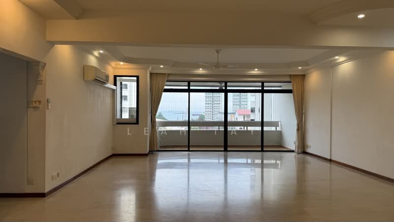 Ocean Park, 526 East Coast Road, 3 Bedrooms, 2,111 sqft, Condominium For Rent, by Leah Tay, 500166696 - Living Room - PropertyGuru.com.sg