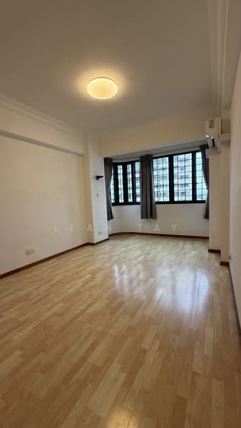 Ocean Park, 526 East Coast Road, 3 Bedrooms, 2,111 sqft, Condominium For Rent, by Leah Tay, 500166696 - Bedroom - PropertyGuru.com.sg
