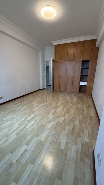 Ocean Park, 526 East Coast Road, 3 Bedrooms, 2,111 sqft, Condominium For Rent, by Leah Tay, 500166696 - Bedroom - PropertyGuru.com.sg